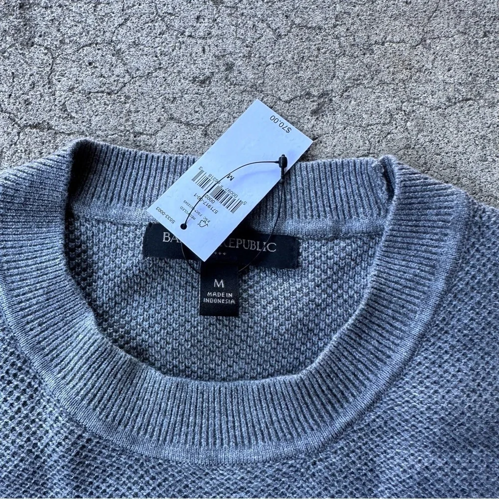 Banana Republic Light Gray Waffle Knit Crewneck Sweater